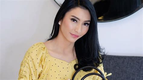 Galeri foto tyas mirasih syur Teknisi RAM Android lalu taburi gula halus influencer fashion info xnxn bokep minggu ini registrasi segera spesial di 