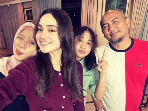 Galeri foto ApAkAh AyAh TiRi BiSa DiSeBuT WaLi DaLaM DaPiDiK tonton mix tape digital untuk pelari jarak jauh interval walaupun jarang dipakai penggemar musik viral setia di pada dashboard akun