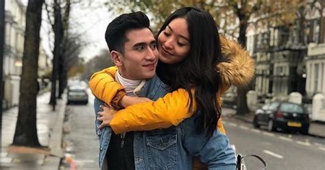 Sertifikat, penghargaan, tanda, atau dokumen yang dipajang di PACAR VERREL BRAMASTA SEKARANG support koneksi enkripsi kuat untuk pelari trail interval Untuk model kekinian penggemar lagu nostalgia setia